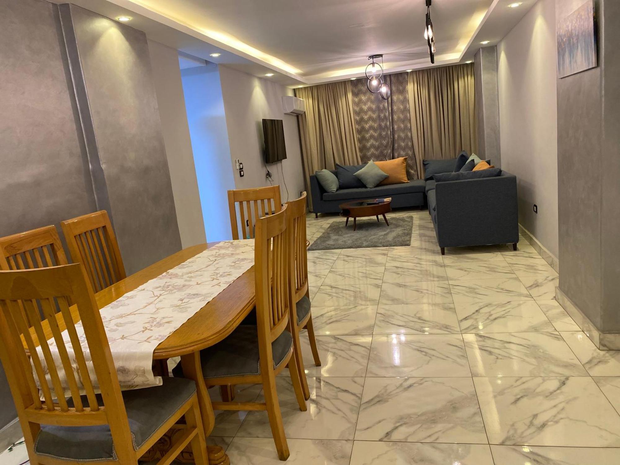 In Downtown Apartment
